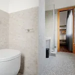 Guesthost - Navigli Comfy Apartmán *